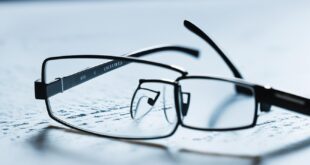 How to Fix Scratched Eyeglass Lenses: Quick Tips